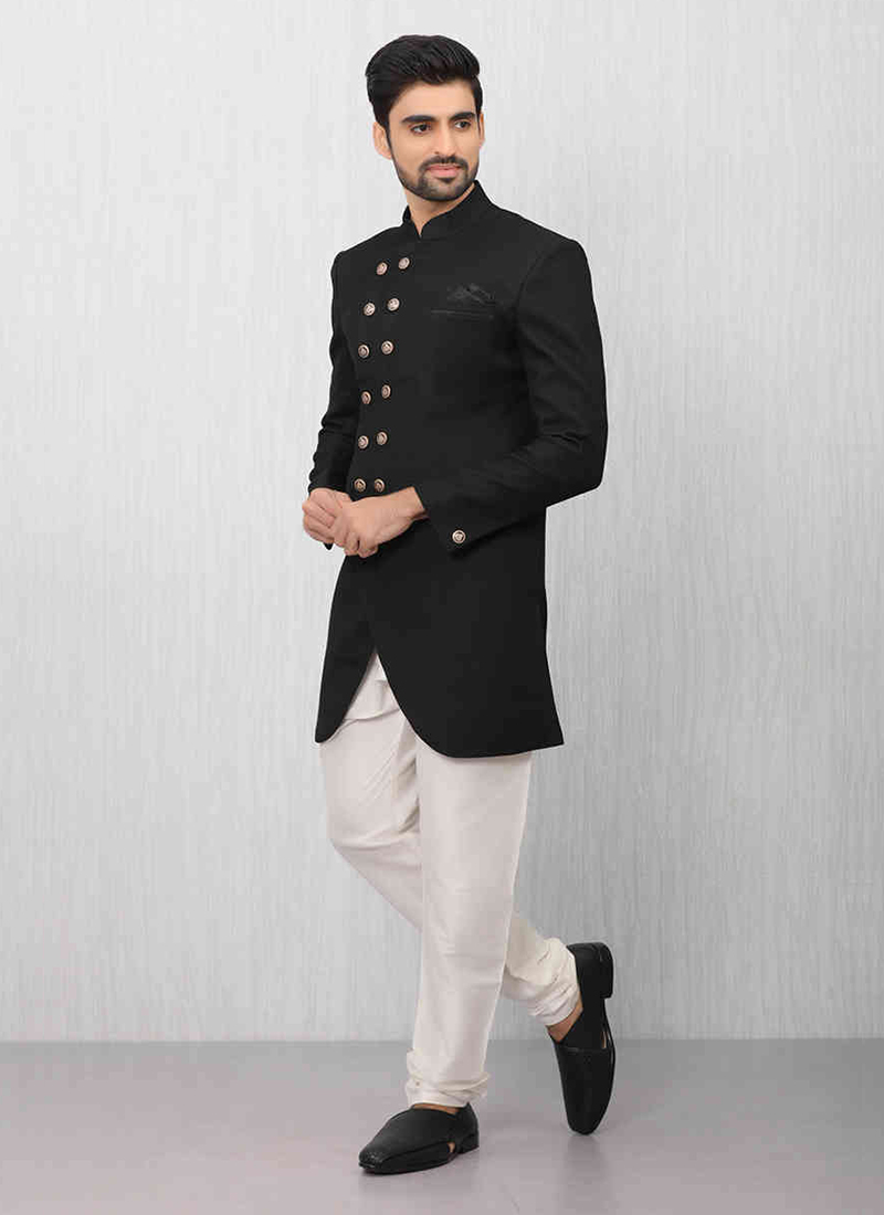 Customized-Suits-for-Men-at-Best-Price